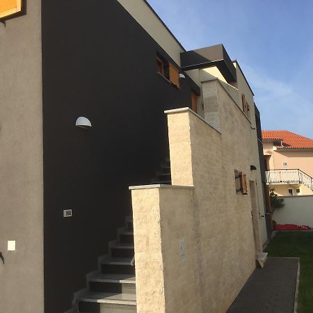 Villa Palatium I 파자나 외부 사진
