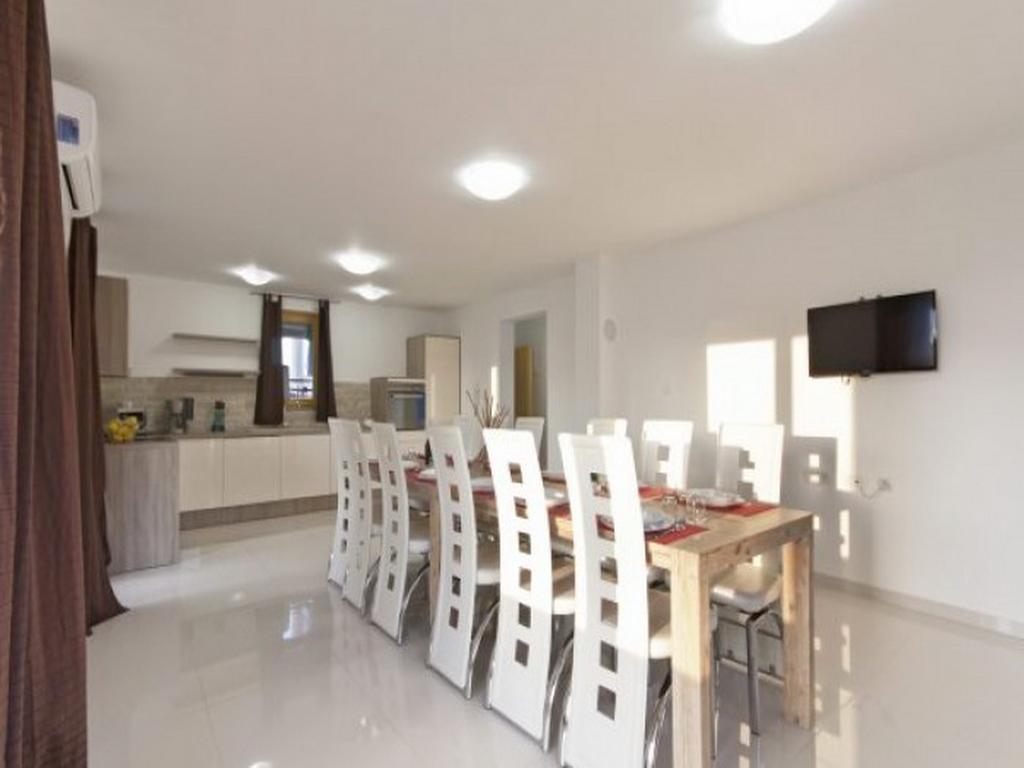 Villa Palatium I 파자나 외부 사진