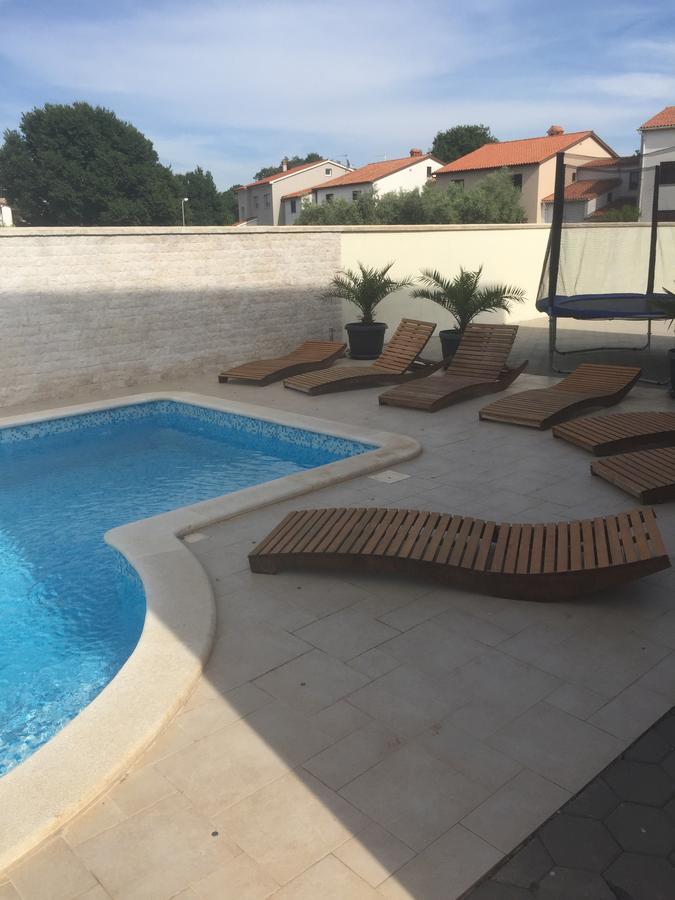 Villa Palatium I 파자나 외부 사진